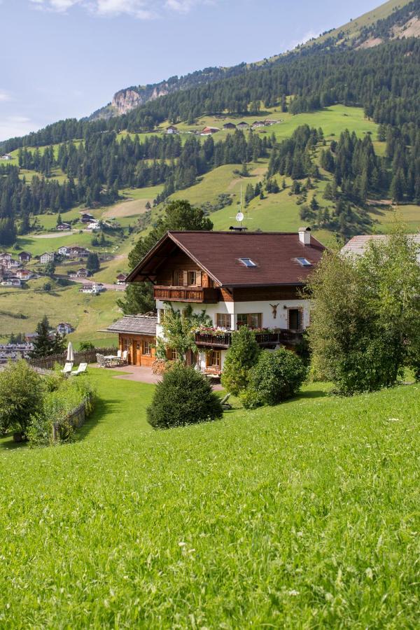 Villa Al Bosco Selva di Val Gardena Kültér fotó